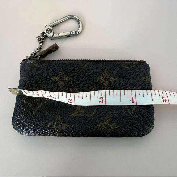 Louis Vuitton vintage small key holder Authentic - Picture 5 of 7